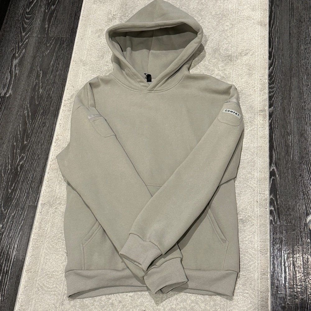 COMFRT Stone Hoodie